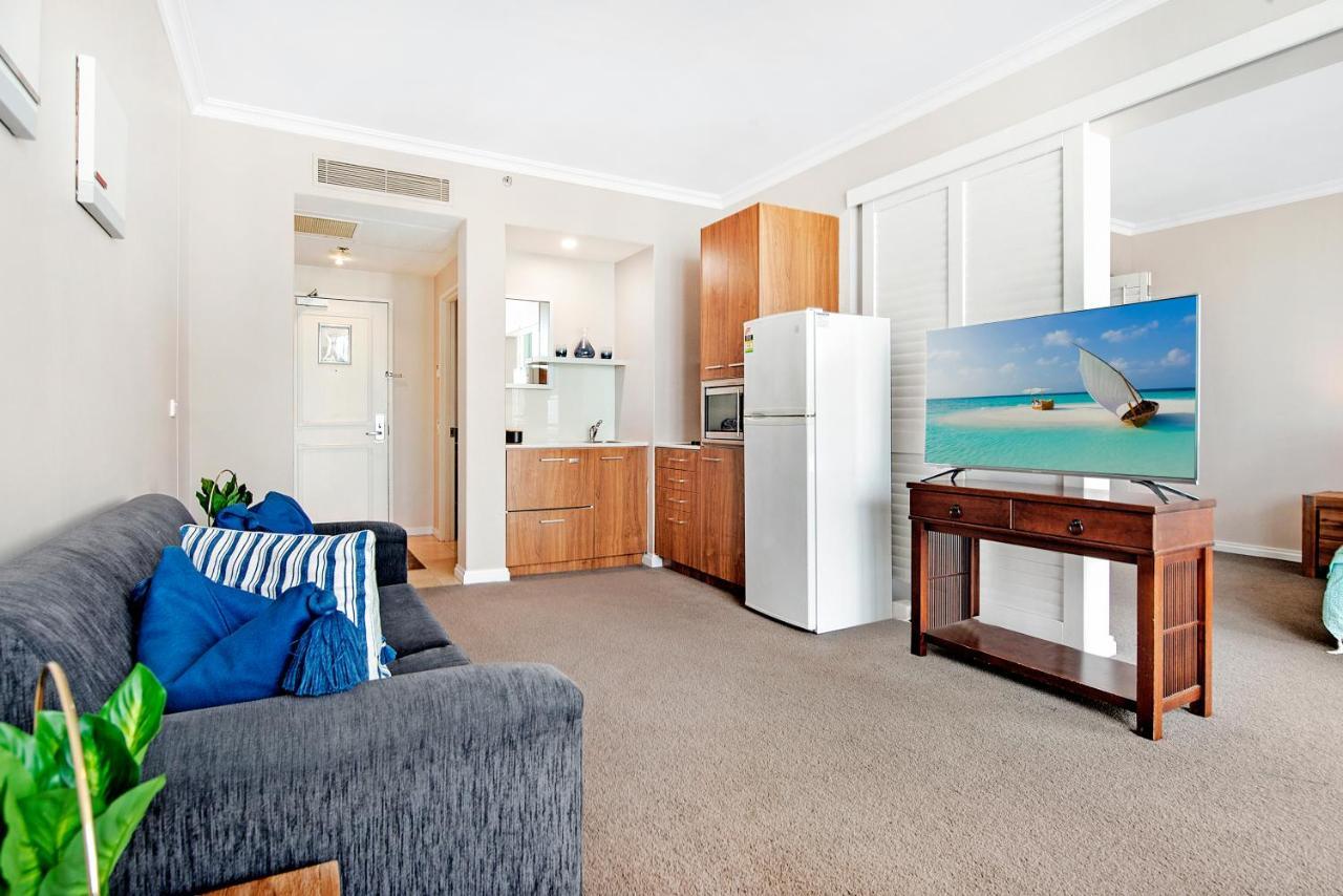 Legends 1 Bedroom Spa Suite - We Accommodate Gold Coast Zewnętrze zdjęcie